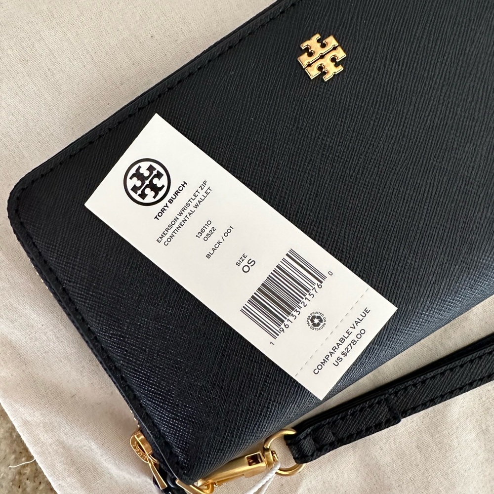 New Tory Burch Emerson continental wallet / wristlet - Picture 2 of 6